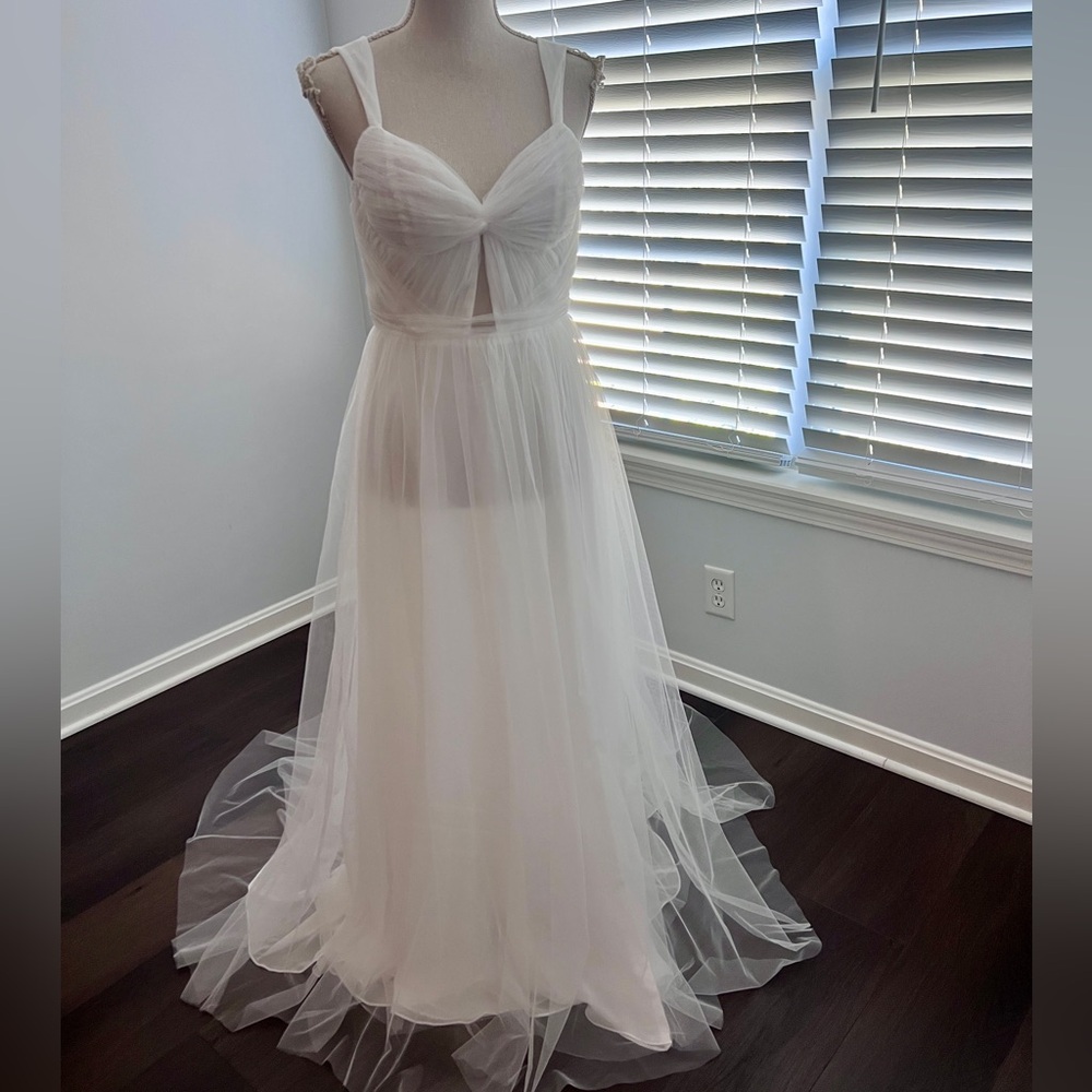 Elegant Cream Evening Gown WEDDING DRESS NEW